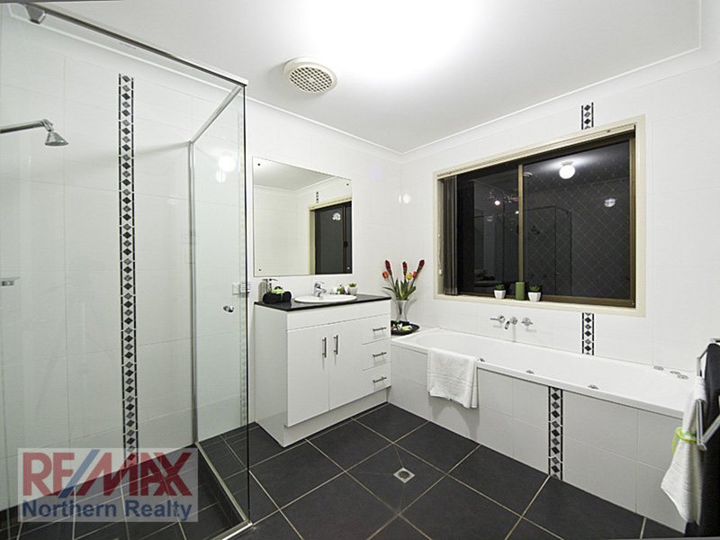 Photo - 3 Gibson Court, Cashmere QLD 4500 - Image 23