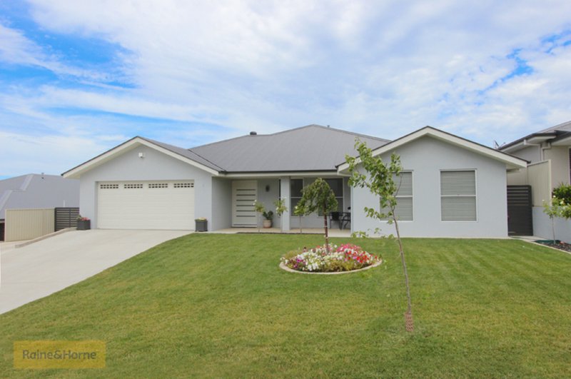 3 Gibsone Drive, Kelso NSW 2795