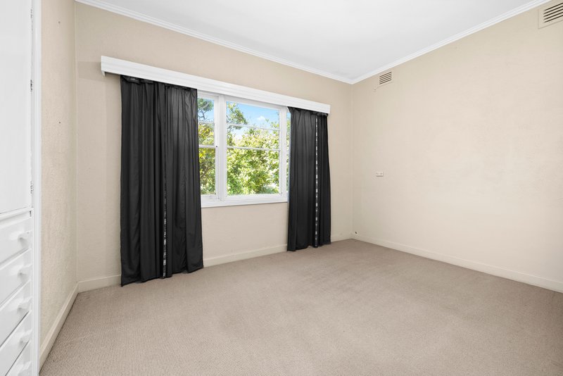 Photo - 3 Gilford Grove, Cheltenham VIC 3192 - Image 15