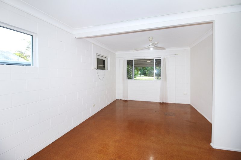 Photo - 3 Gilli Crescent, Cranbrook QLD 4814 - Image 6