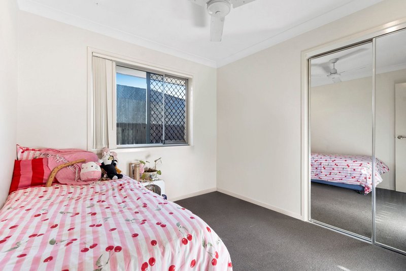 Photo - 3 Gillies Court, North Lakes QLD 4509 - Image 9