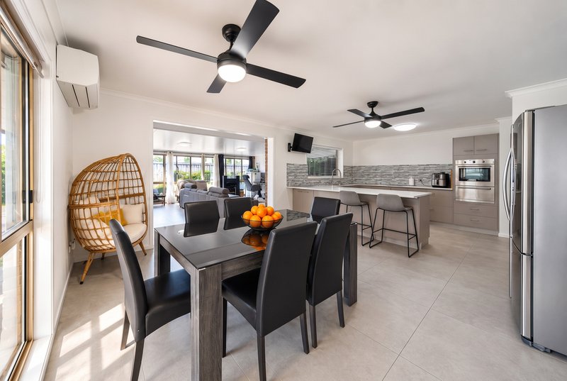 Photo - 3 Gingko Crescent, Regents Park QLD 4118 - Image 10