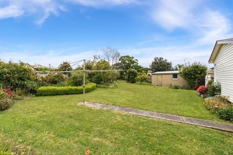 Photo - 3 Girdlestone Street, Devonport TAS 7310 - Image 7