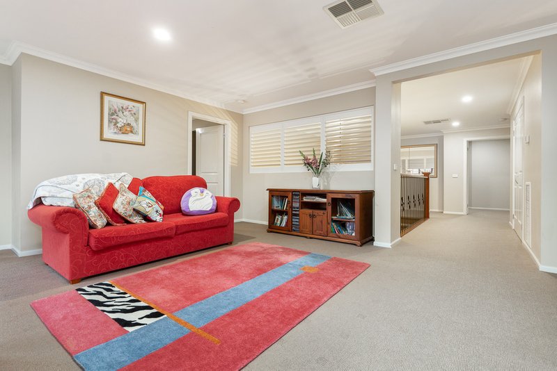 Photo - 3 Gladys Court, Berwick VIC 3806 - Image 12