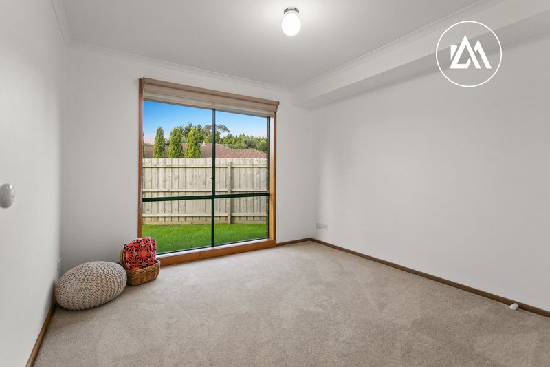 Photo - 3 Gleeson Court, Langwarrin VIC 3910 - Image 11