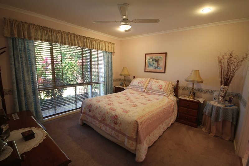 Photo - 3 Glen Ayr Drive, Banora Point NSW 2486 - Image 2