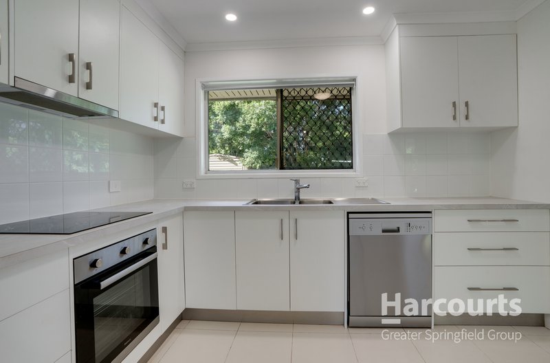 Photo - 3 Glen Eagle Court, Redbank Plains QLD 4301 - Image 4