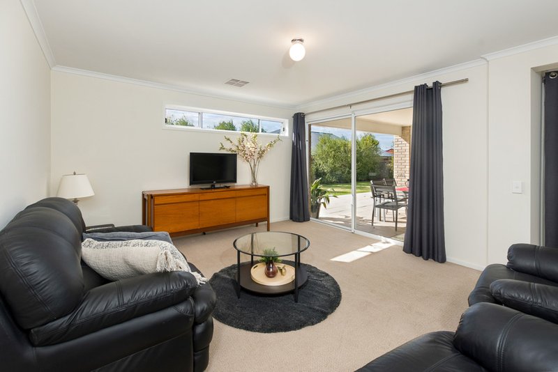 Photo - 3 Glenalbyn Close, Strathalbyn SA 5255 - Image 5