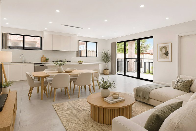 Photo - 3 Glenbrook Crescent, Georges Hall NSW 2198 - Image 4