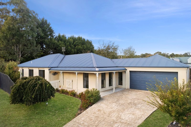 3 Glenice Court, Woodend VIC 3442