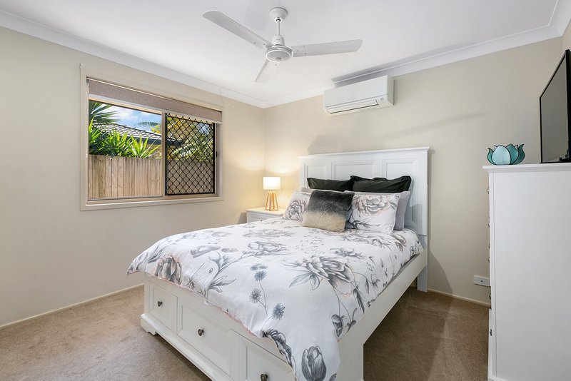 Photo - 3 Glenkyree Close, Upper Kedron QLD 4055 - Image 10