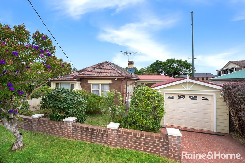 3 Glenore Road, Canterbury NSW 2193