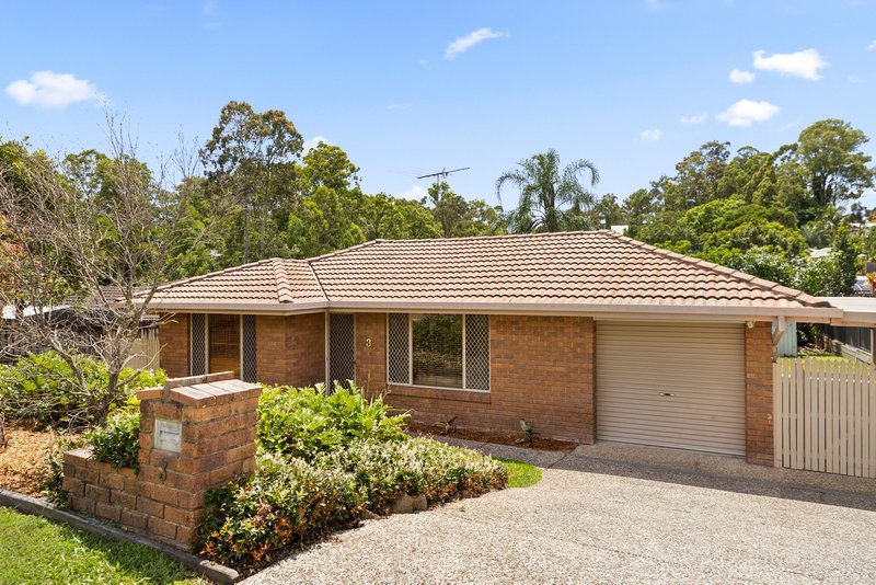 3 Glenvale Court, Everton Hills QLD 4053