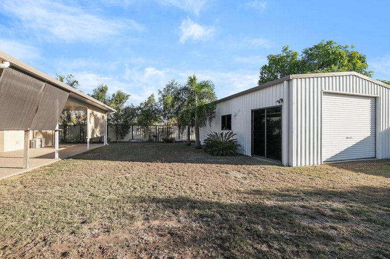 Photo - 3 Glovar Street, Emerald QLD 4720 - Image 15