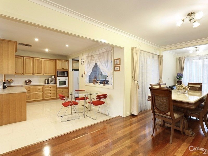 Photo - 3 Glyn Court, Cheltenham VIC 3192 - Image 4