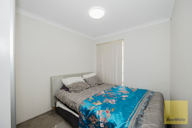 Photo - 3 Goldfinch Grove, Ballajura WA 6066 - Image 9