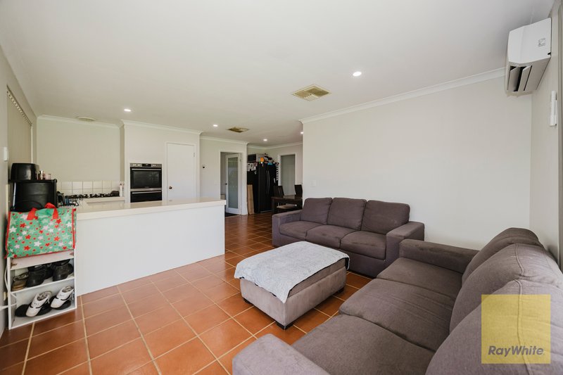 Photo - 3 Goldfinch Grove, Ballajura WA 6066 - Image 17
