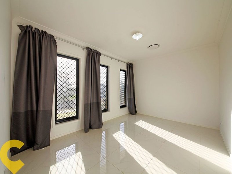 Photo - 3 Gordon Crescent, Mango Hill QLD 4509 - Image 8