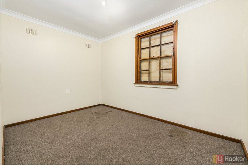 Photo - 3 Gordon Nixon Ave , West Kempsey NSW 2440 - Image 4