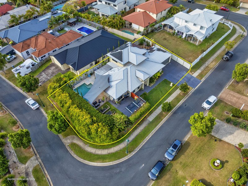 Photo - 3 Govett Street, Pacific Pines QLD 4211 - Image 3