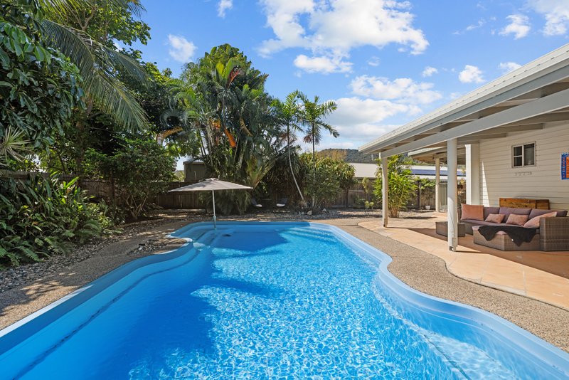 Photo - 3 Grace Avenue, Cannonvale QLD 4802 - Image 6