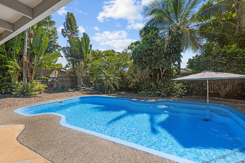 Photo - 3 Grace Avenue, Cannonvale QLD 4802 - Image 12