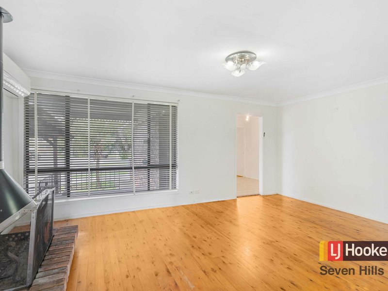 Photo - 3 Grady Gardens, Smithfield NSW 2164 - Image 6