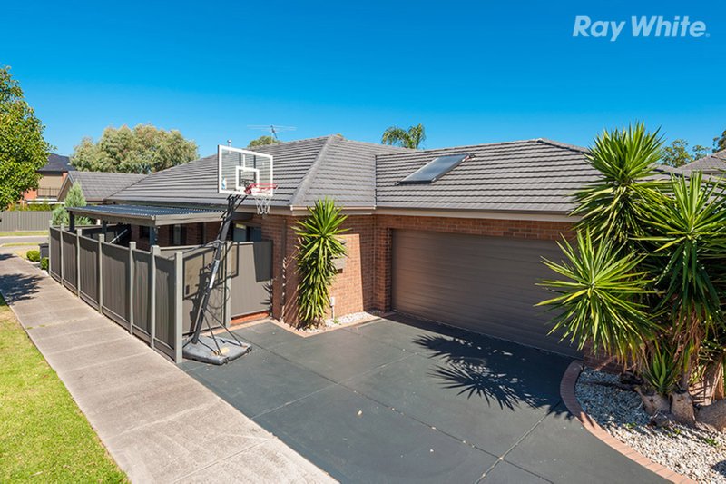 Photo - 3 Grampians Drive, South Morang VIC 3752 - Image 3