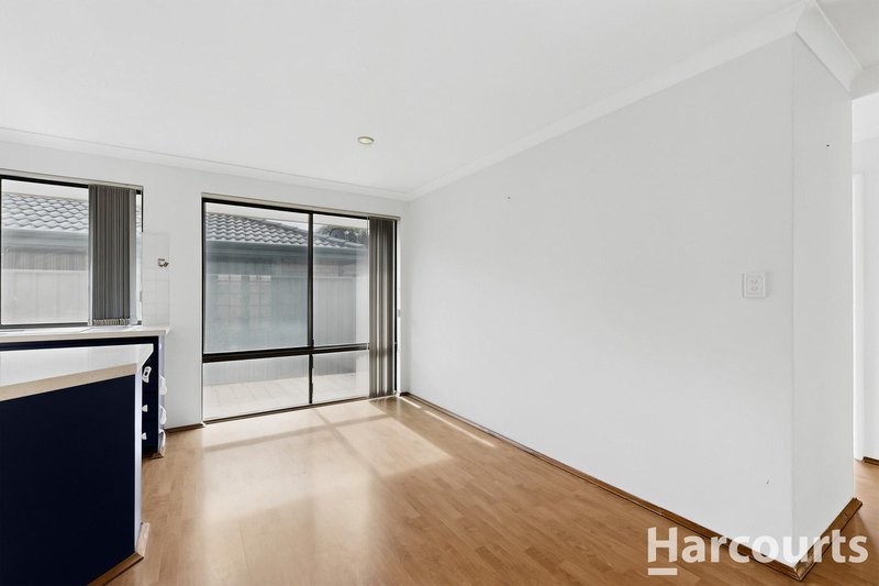 Photo - 3 Grangemouth Turn, Kinross WA 6028 - Image 3