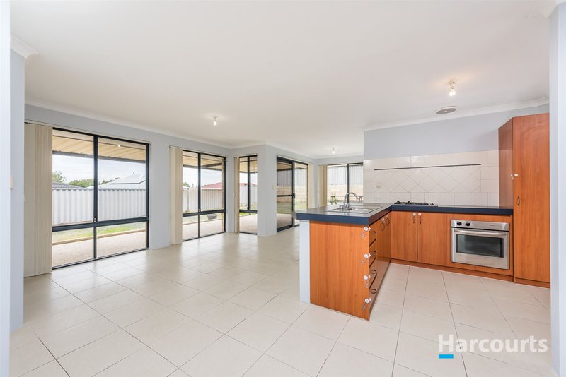 Photo - 3 Grassy Way, Quinns Rocks WA 6030 - Image 6