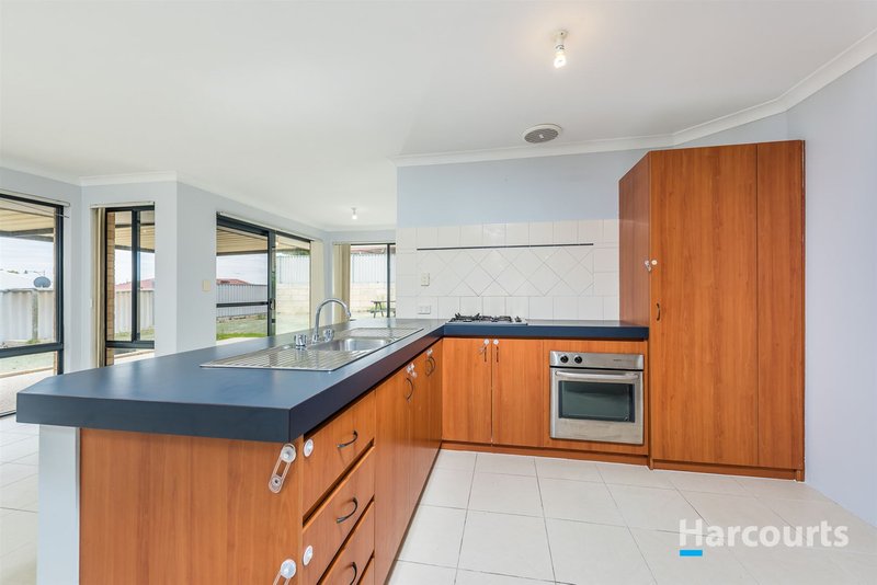 Photo - 3 Grassy Way, Quinns Rocks WA 6030 - Image 7