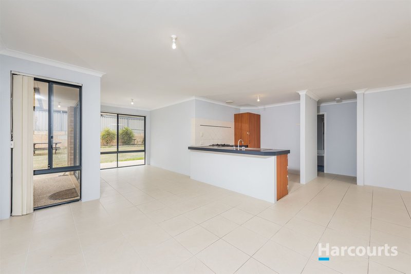 Photo - 3 Grassy Way, Quinns Rocks WA 6030 - Image 8