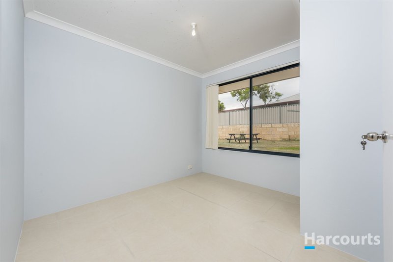 Photo - 3 Grassy Way, Quinns Rocks WA 6030 - Image 12