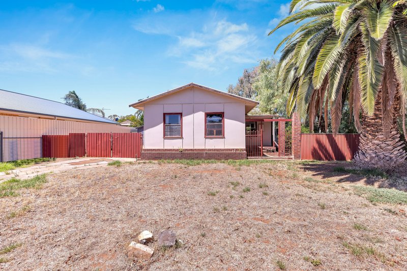 Photo - 3 Grayling Street, Elizabeth East SA 5112 - Image 2