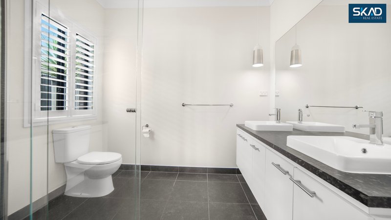 Photo - 3 Greaves Crescent, Kalkallo VIC 3064 - Image 3