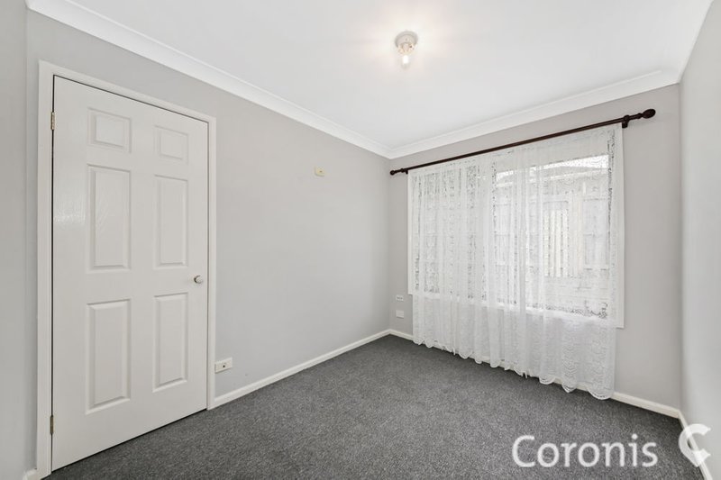 Photo - 3 Green Place, Durack QLD 4077 - Image 4