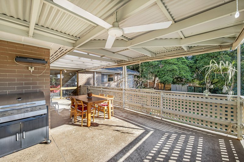 Photo - 3 Greenbriar Avenue, Wheelers Hill VIC 3150 - Image 8