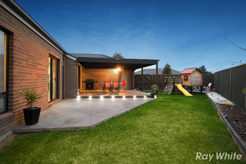 Photo - 3 Greenway Drive, Pakenham VIC 3810 - Image 16