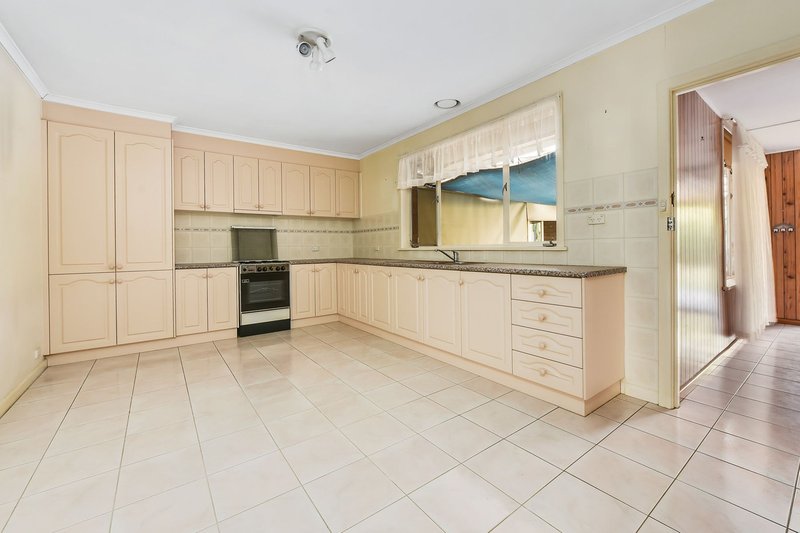 Photo - 3 Gretana Street, Dandenong VIC 3175 - Image 6