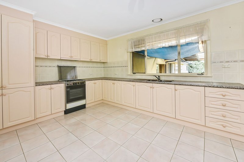 Photo - 3 Gretana Street, Dandenong VIC 3175 - Image 7