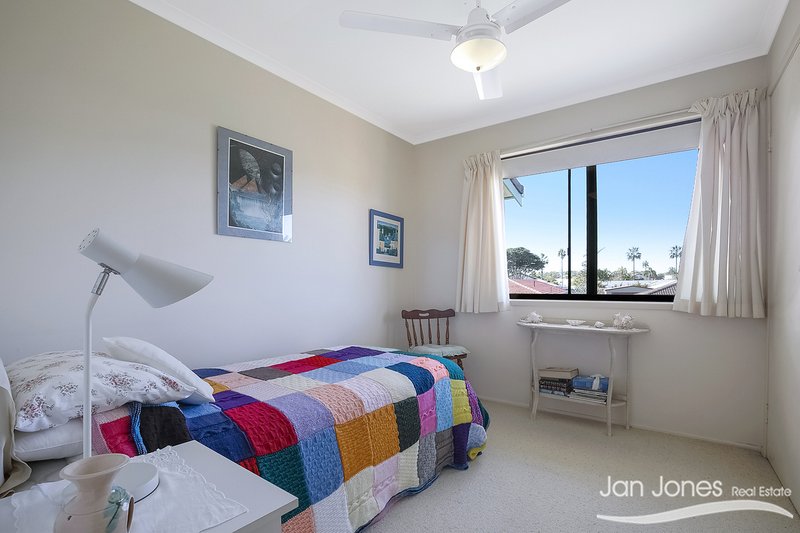 Photo - 3 Gretel Ct , Newport QLD 4020 - Image 9