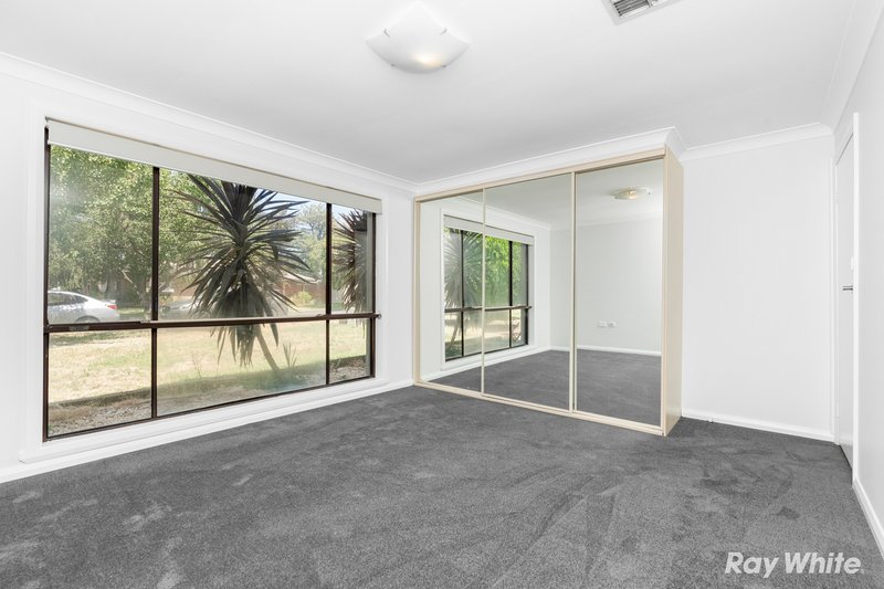 Photo - 3 Grevillea Crescent, Lake Albert NSW 2650 - Image 10