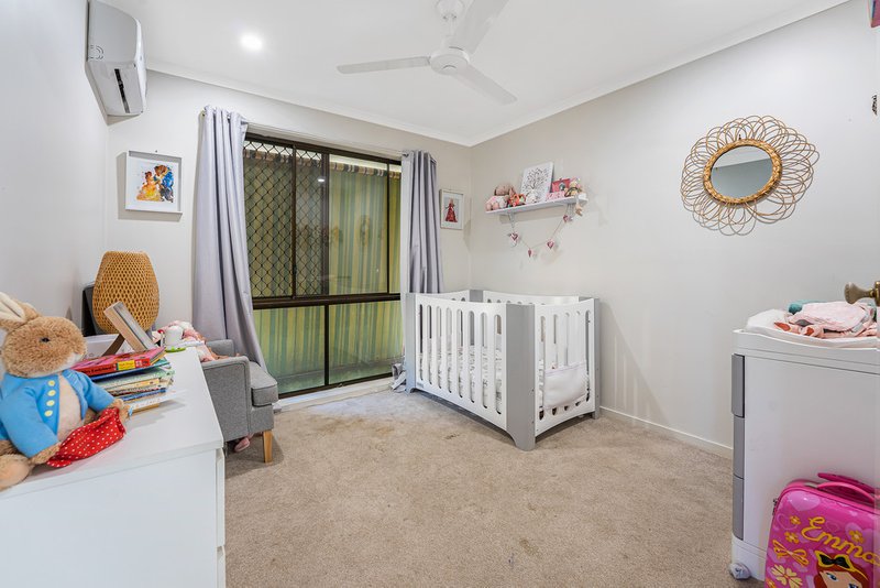 Photo - 3 Griffin Court, Murrumba Downs QLD 4503 - Image 12