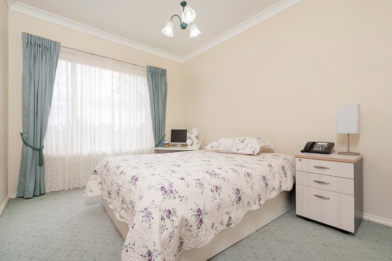 Photo - 3 Gum Leaf Place, Craigieburn VIC 3064 - Image 7