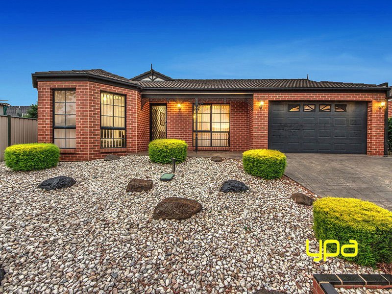 3 Gumleaf Court, Cairnlea VIC 3023