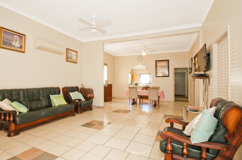 Photo - 3 Gwyther Avenue, Bulli NSW 2516 - Image 2