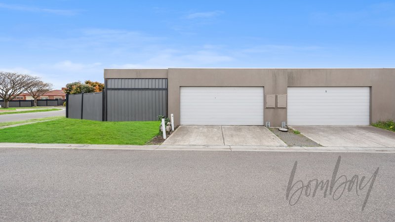 Photo - 3 Hadley Lane, Craigieburn VIC 3064 - Image 17