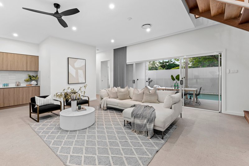 Photo - 3 Hall Avenue, Norman Park QLD 4170 - Image 14