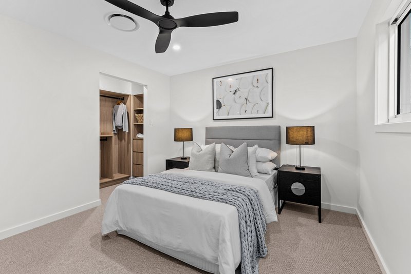 Photo - 3 Hall Avenue, Norman Park QLD 4170 - Image 24