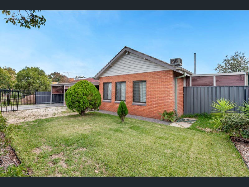 Photo - 3 Hamblynn Road, Elizabeth Downs SA 5113 - Image 10
